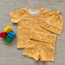 Load image into Gallery viewer, Yellow Mountain- New Baby Gift Set