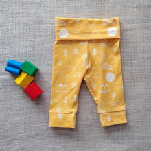 Load image into Gallery viewer, Yellow Mountain- New Baby Gift Set
